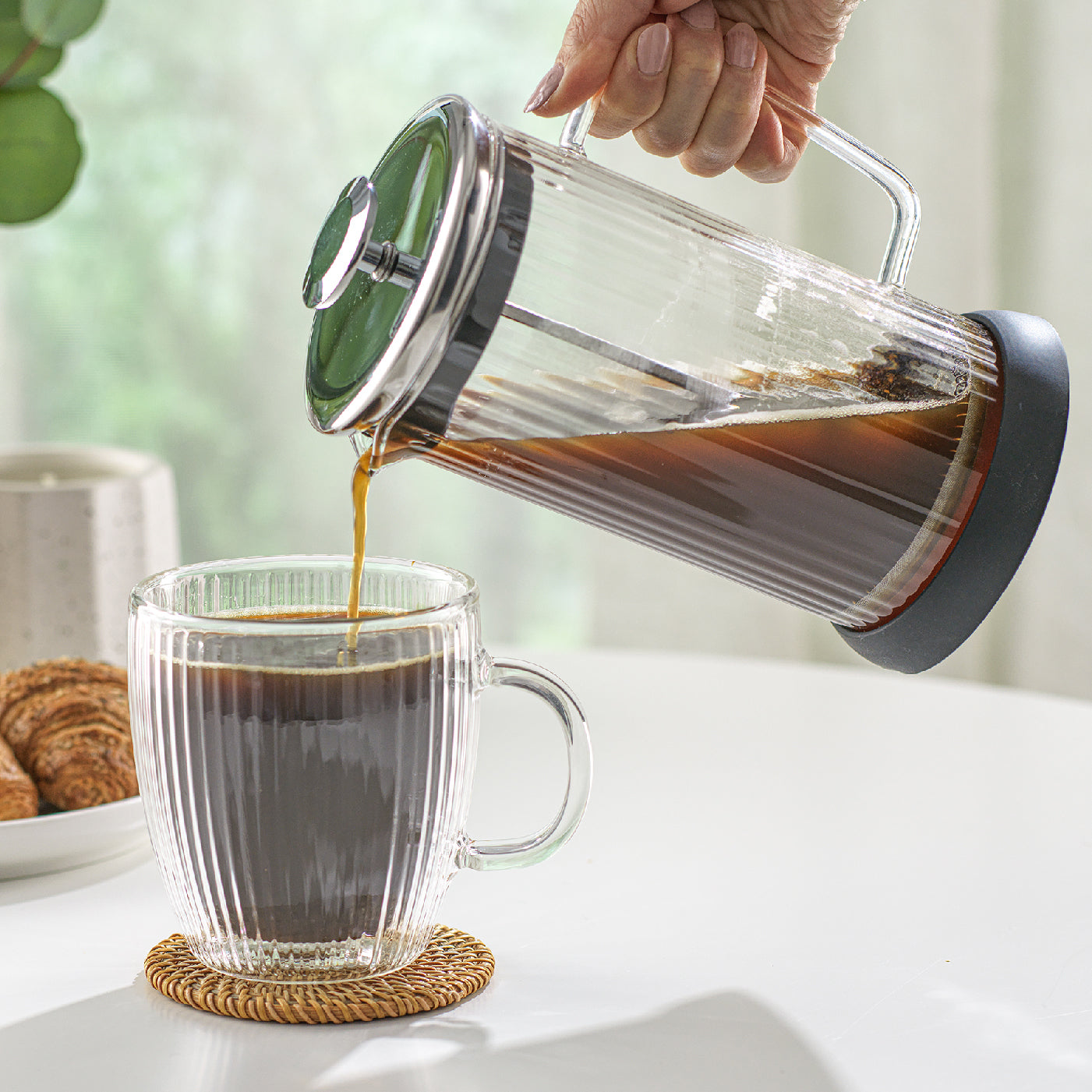 joyjolt-fluted-french-press-and-double-walled-mug-set image 2